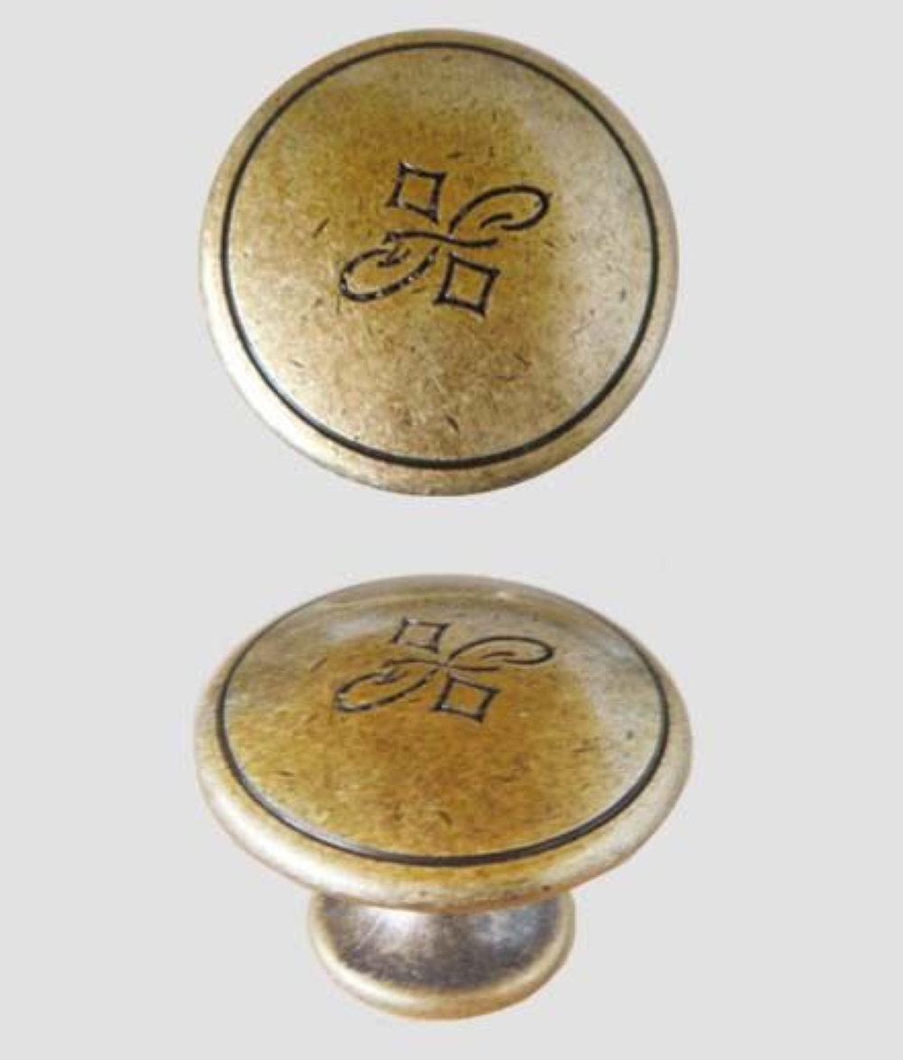 POMOLO OTTONE KNOB